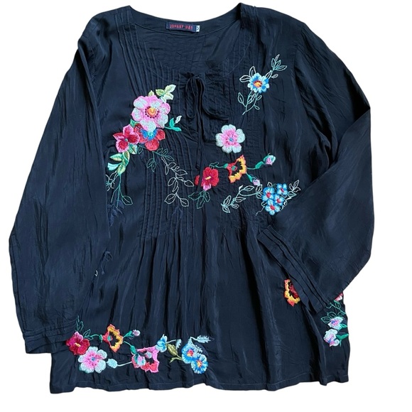 Johnny Was Floral Embroidered Peasant Blouse Lightweight Boho Cottagecore - Picture 10 of 16